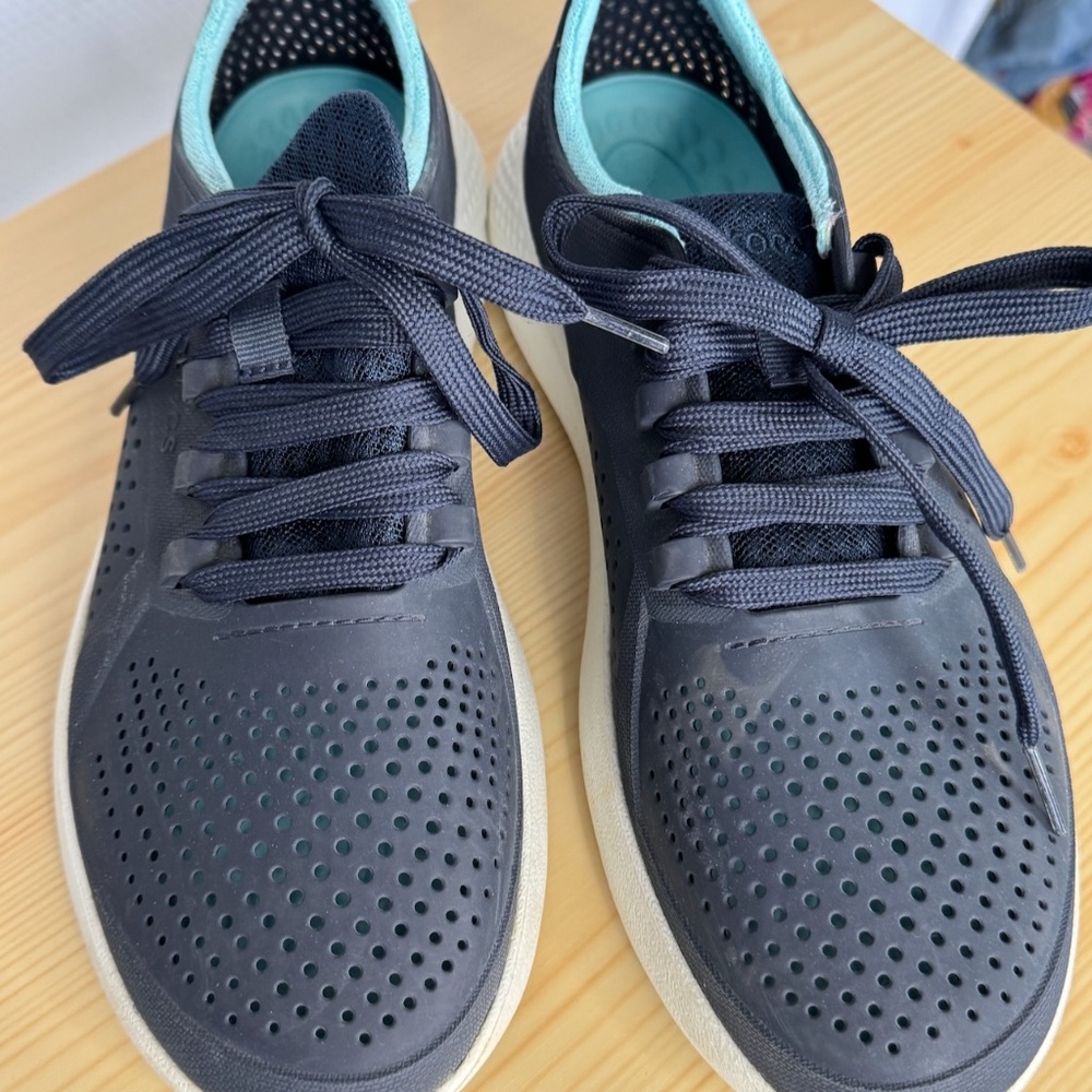 Crocs Navy LiteRide Pacer Womens Sneakers Size 10